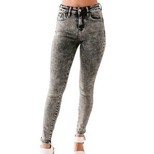 Vervet Acid Wash Grey Skinny Jean - NWT Size 27